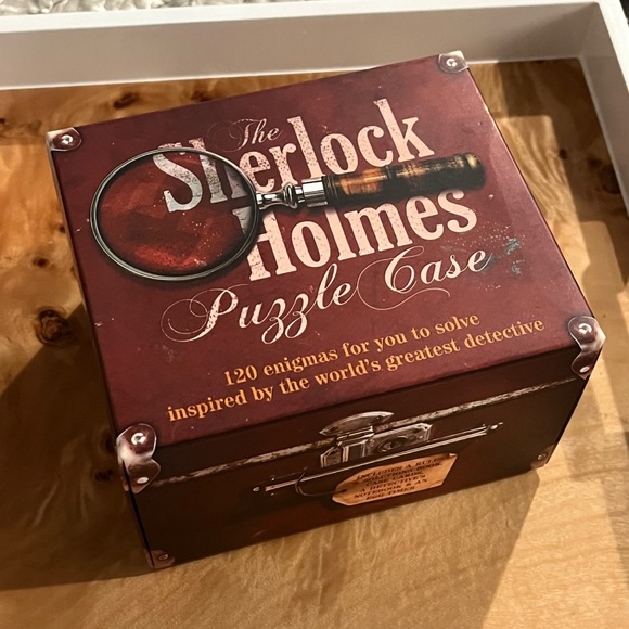 2 for 20!! The Sherlock Holmes Puzzle Case Game - Picture 1 of 14